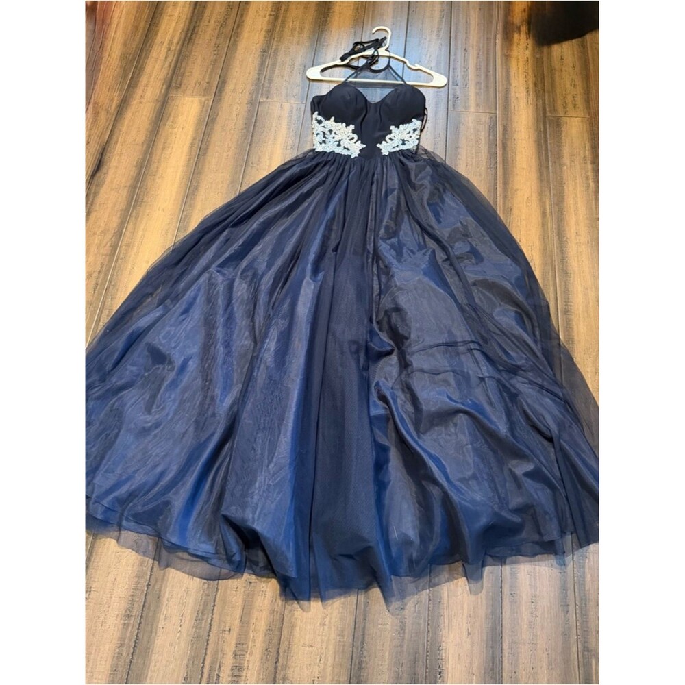 Navy Ball Gown Prom Dress with White Lace Waist NWT Size 1